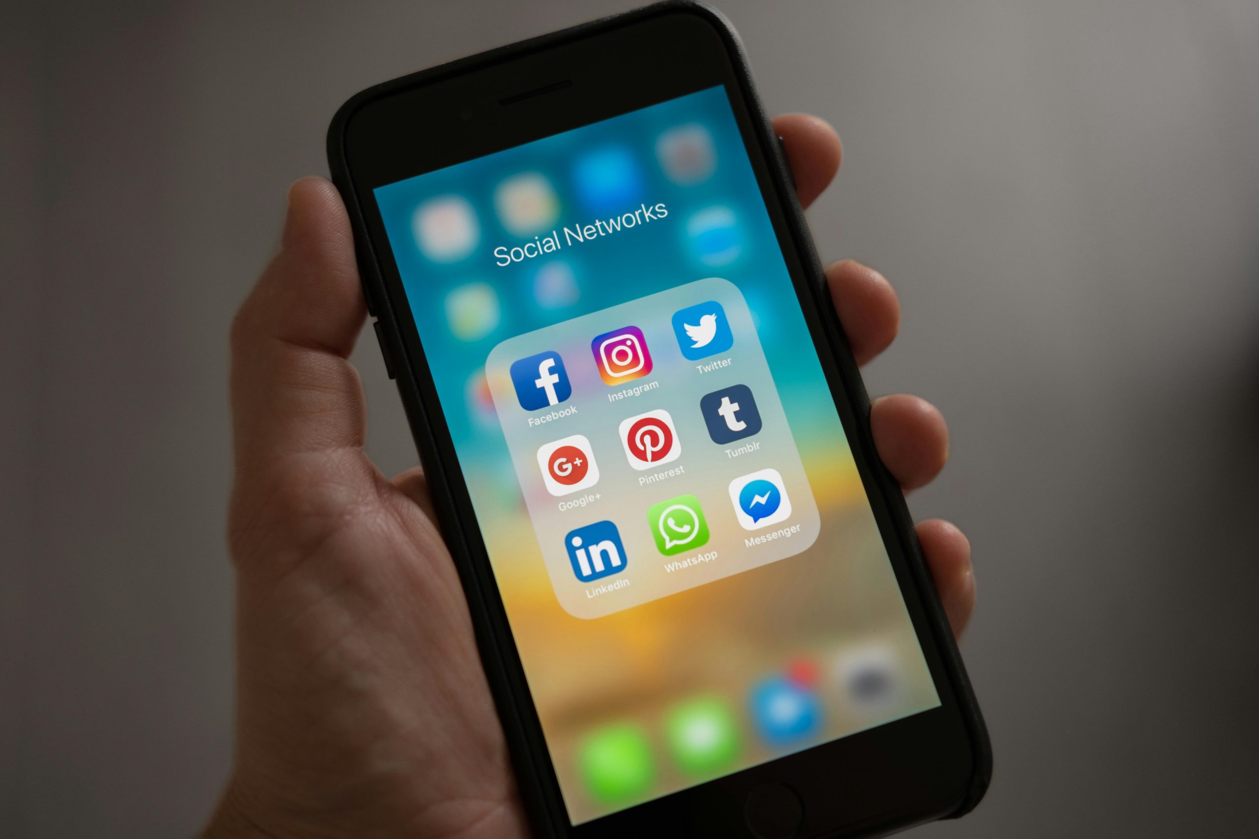 Ilustrasi whatsapp janda 45 tahun cari jodoh